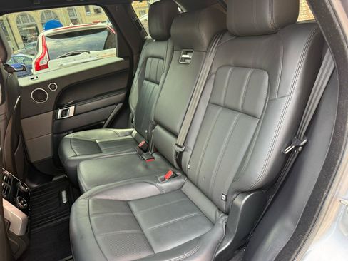 Used 2020 Land Rover Range Rover Sport HSE AWD/4WD image 7