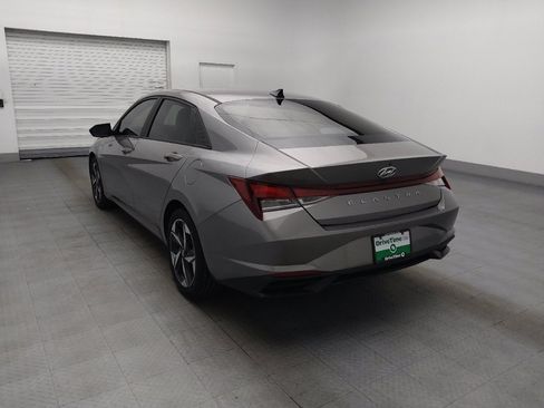 Used 2023 Hyundai Elantra SEL w/ Convenience Package FWD image 5