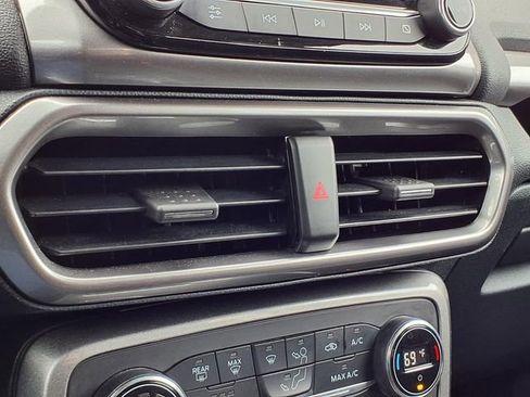 Used 2020 Ford EcoSport SE w/ SE Convenience Package image 14