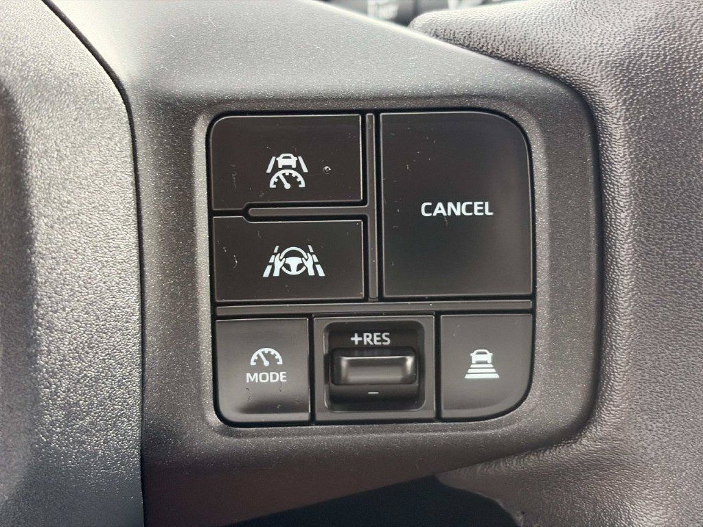 Used 2026 Toyota RAV4 XLE Premium FWD image 30