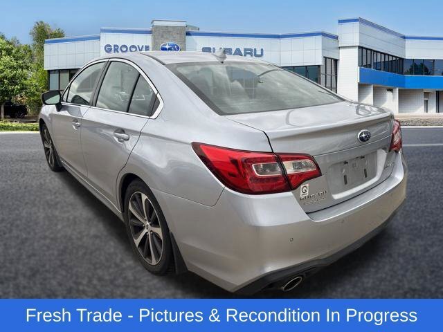 Used 2018 Subaru Legacy 2.5i Limited AWD/4WD image 3