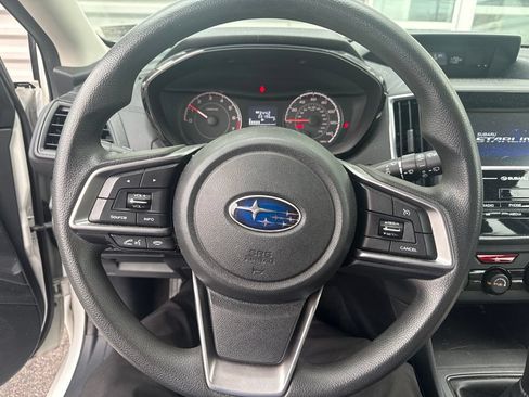 Used 2020 Subaru Impreza 2.0i AWD/4WD image 10