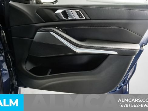 Used 2022 BMW X5 xDrive40i AWD/4WD image 45