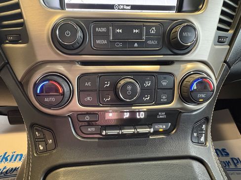 Used 2017 GMC Yukon Denali w/ Open Road Package image 19