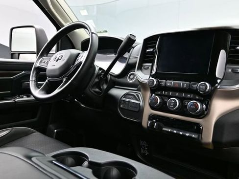 Used 2024 RAM 2500 Laramie w/ Safety Group AWD/4WD image 18