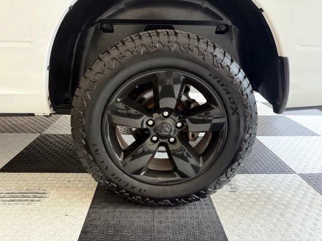 Used 2023 RAM 1500 Classic SLT AWD/4WD image 10
