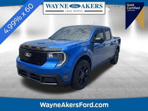 Used 2025 Ford Maverick Lariat w/ Black Appearance Package AWD/4WD image 1