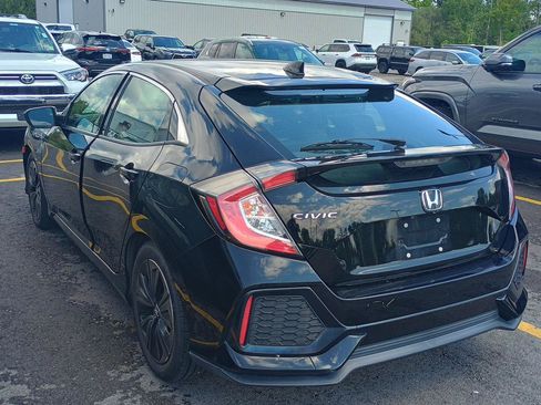 Used 2018 Honda Civic EX image 3