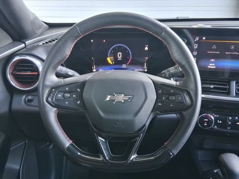 Used 2026 Chevrolet Trax RS w/ Driver Confidence Package FWD image 10