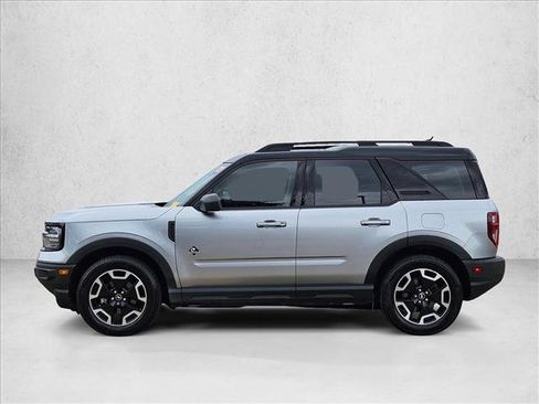 Used 2021 Ford Bronco Sport Outer Banks w/ Outer Banks Package AWD/4WD image 8