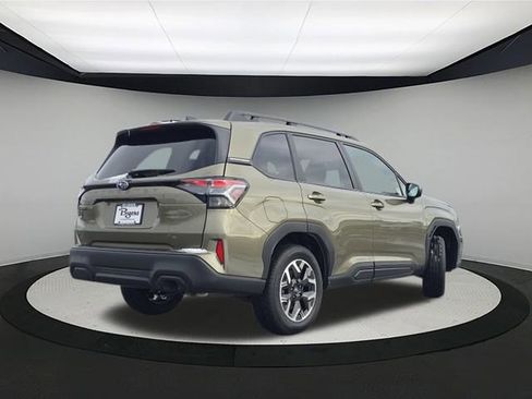 New 2026 Subaru Forester Premium image 7