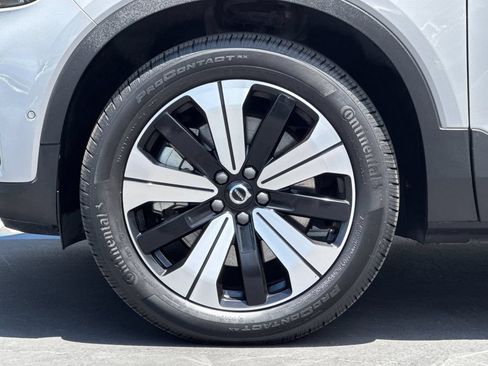 Certified 2023 Volvo C40 P8 Recharge Plus AWD/4WD image 24