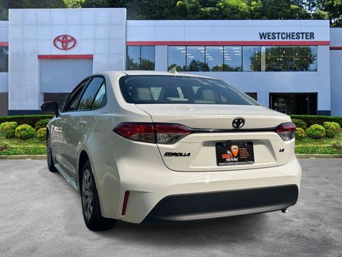 Certified 2026 Toyota Corolla LE w/ Carpet Mat Package (TMS) FWD image 5