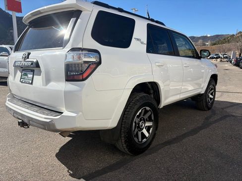 Used 2019 Toyota 4Runner TRD Off-Road image 9