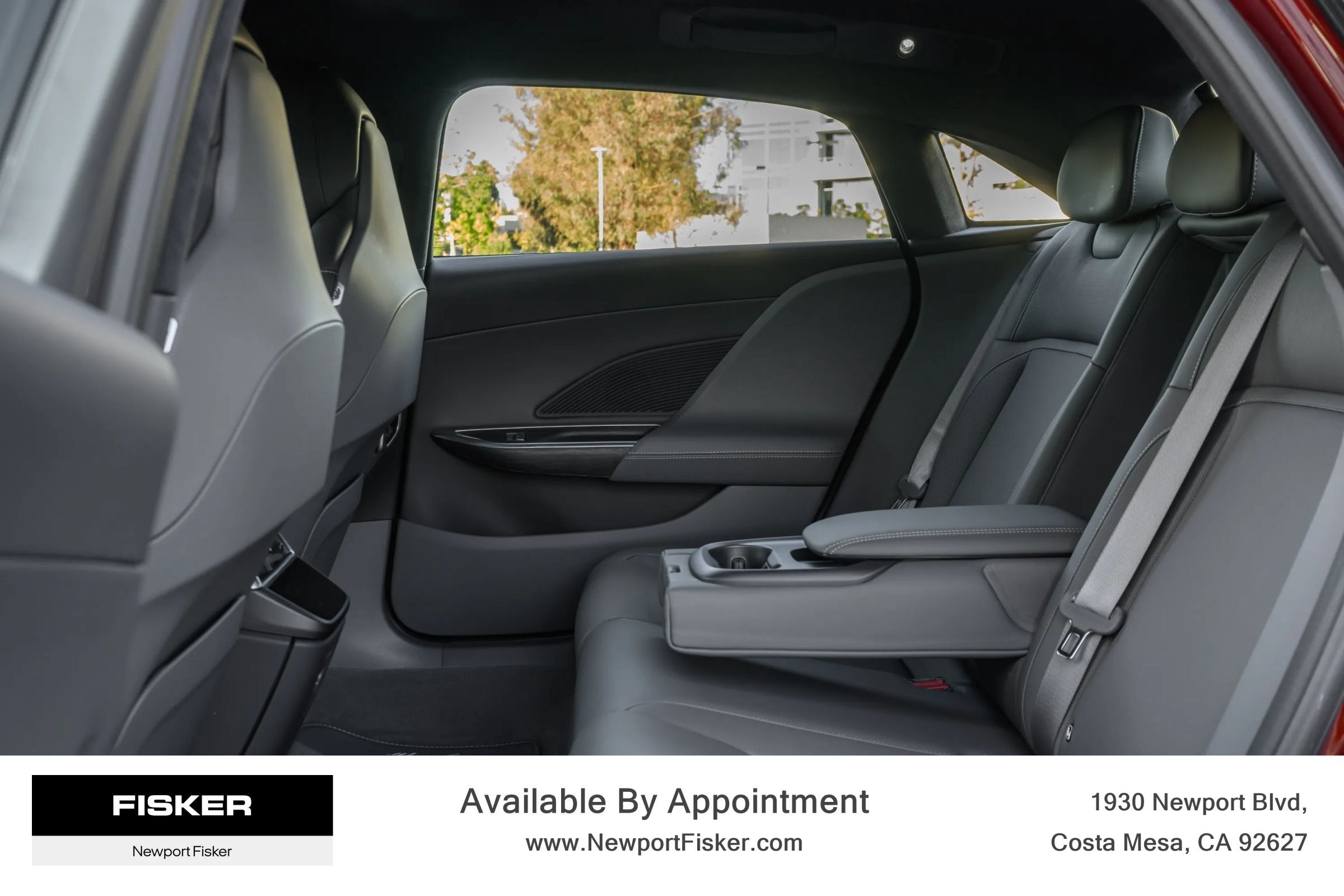 Used 2024 Lucid Air Pure RWD image 17