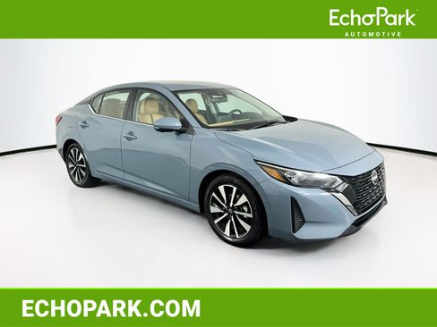 Used 2025 Nissan Sentra SV w/ SV Premium Package FWD image 1