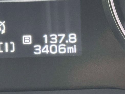 Used 2024 Subaru Crosstrek 2.0i Premium w/ Popular Package #3 image 25