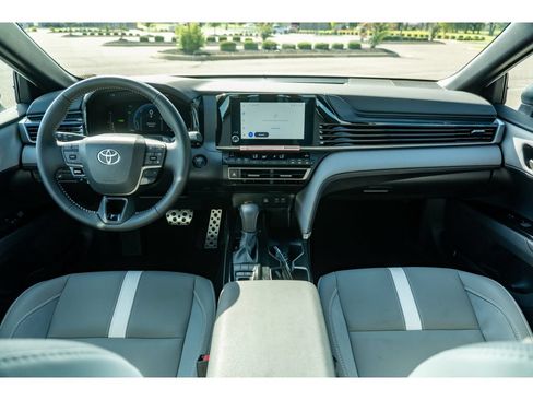 Certified 2026 Toyota Camry SE FWD image 18
