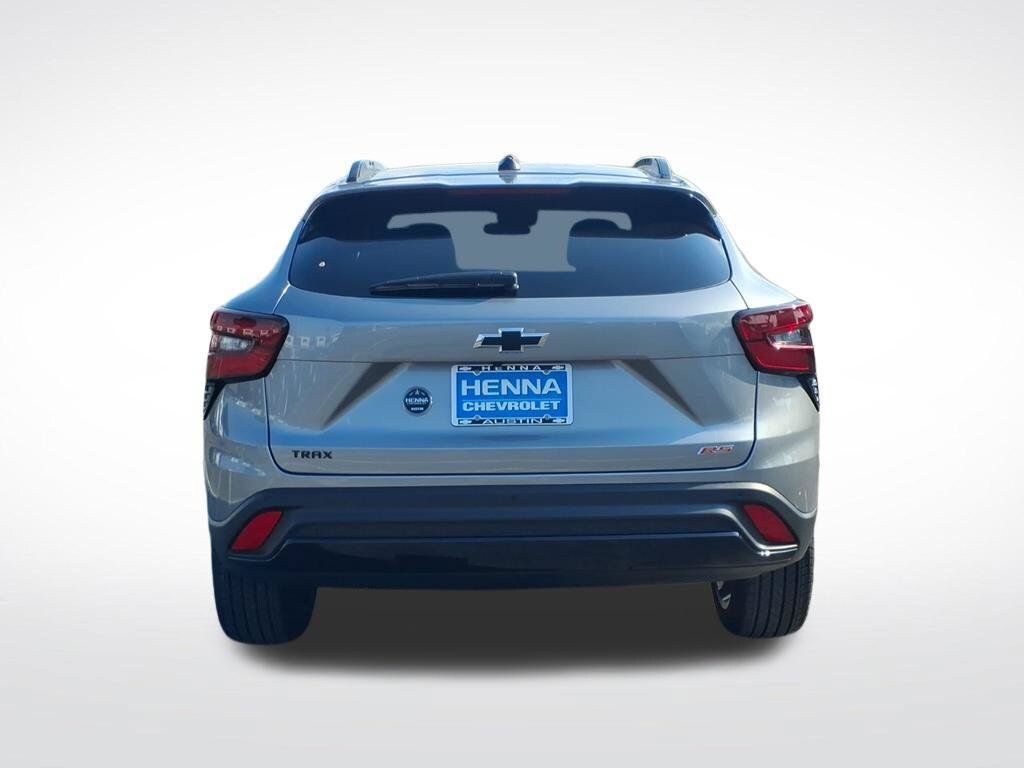 New 2026 Chevrolet Trax RS w/ Driver Confidence Package FWD image 4