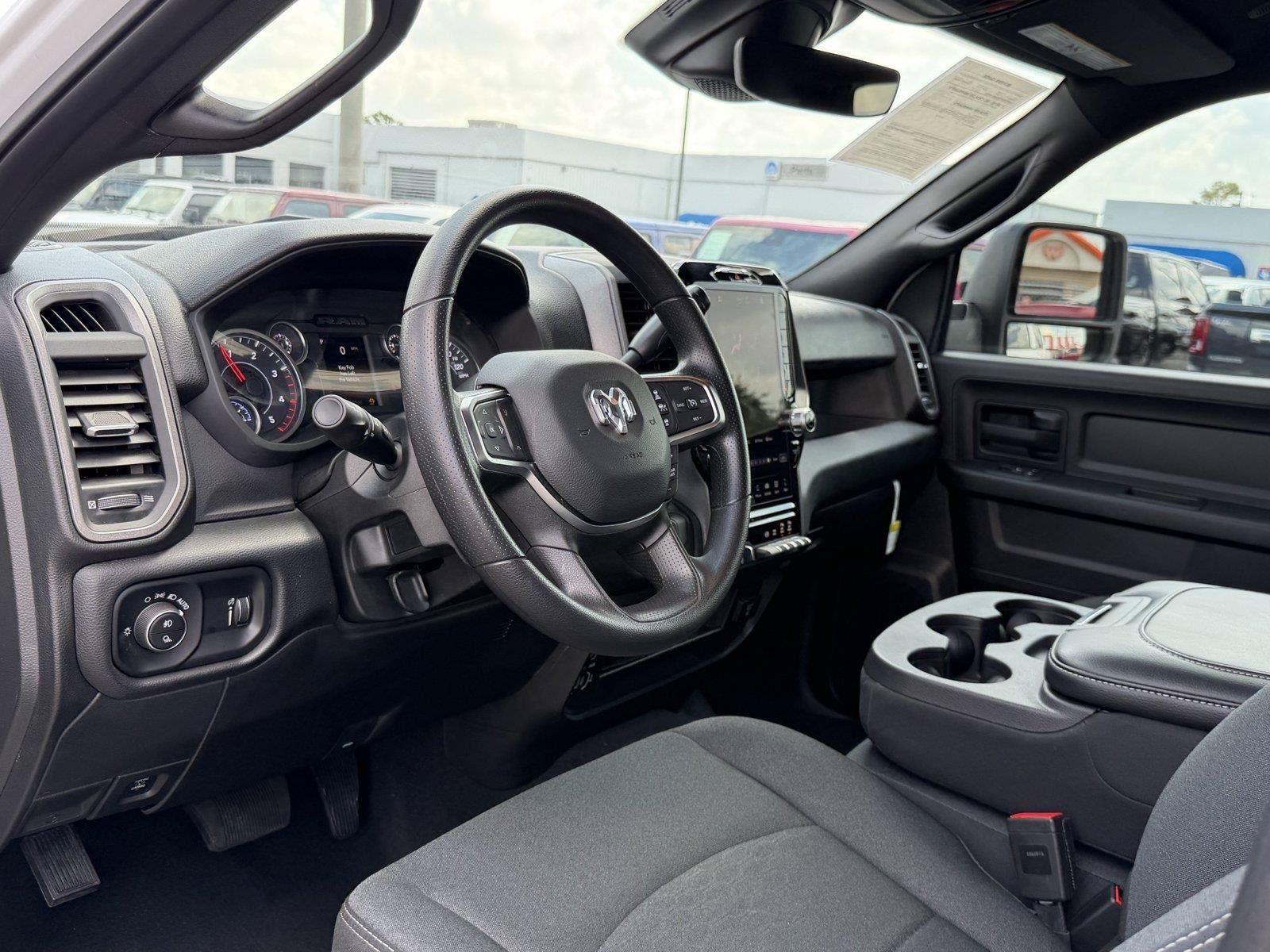 Used 2025 RAM 2500 Tradesman AWD/4WD image 15