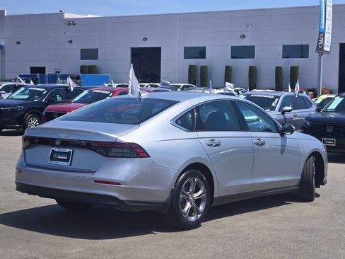 Used 2024 Honda Accord EX image 7