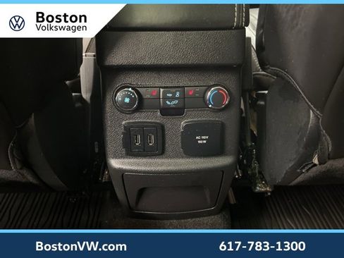 Used 2019 Ford Explorer Platinum image 27