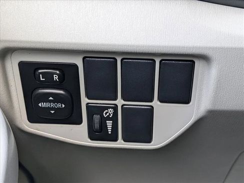 Used 2013 Toyota Prius Three FWD image 14