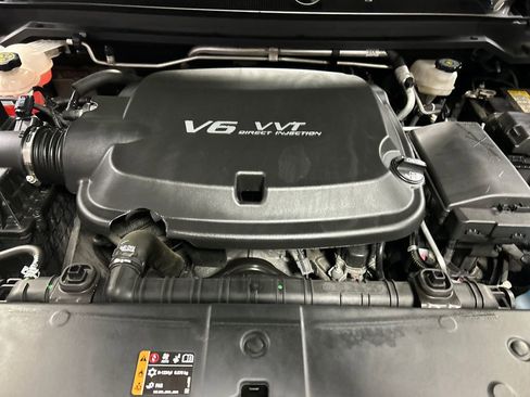 Used 2022 GMC Canyon AT4 image 25