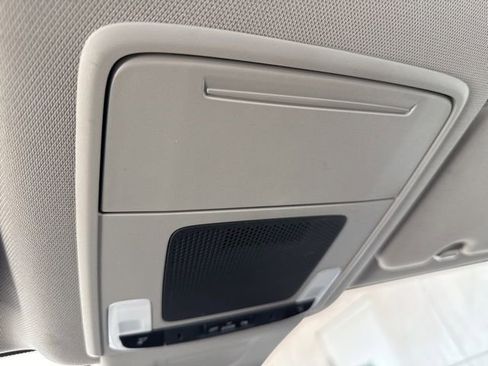 Used 2023 Honda CR-V LX image 39