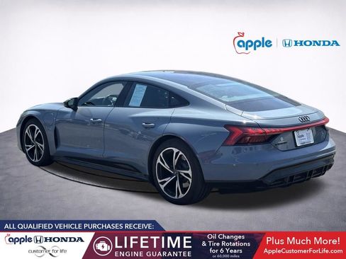 Used 2022 Audi e-tron GT Premium Plus w/ Performance Package AWD/4WD image 4