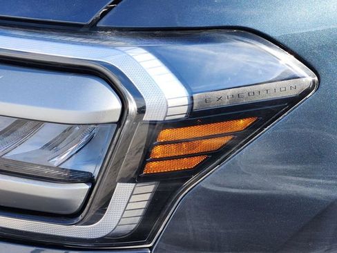 Certified 2024 Ford Expedition XL image 5