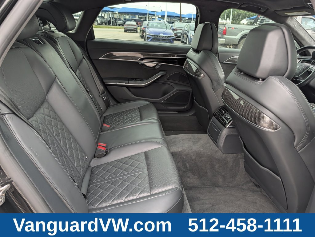 Used 2021 Audi S8 L w/ S8 Executive Package AWD/4WD image 31