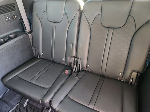 New 2026 Kia Sorento S w/ S Panoramic Sunroof Package image 21