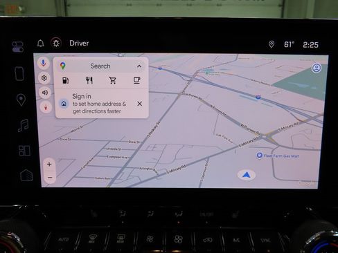 Used 2025 Chevrolet Colorado Trail Boss image 14