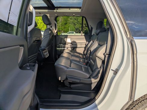 Certified 2025 Ford Expedition Max Active AWD/4WD image 27