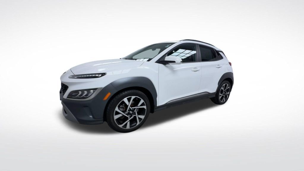 Used 2023 Hyundai Kona Limited AWD/4WD image 4
