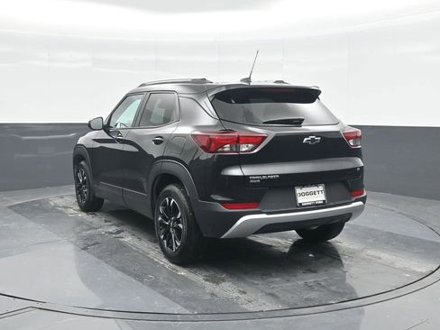 Used 2023 Chevrolet TrailBlazer LT w/ Convenience Package image 22