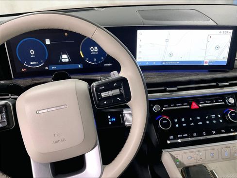 Used 2024 Hyundai Santa Fe Calligraphy image 19