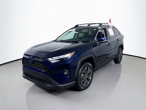 Certified 2022 Toyota RAV4 XLE Premium image 3