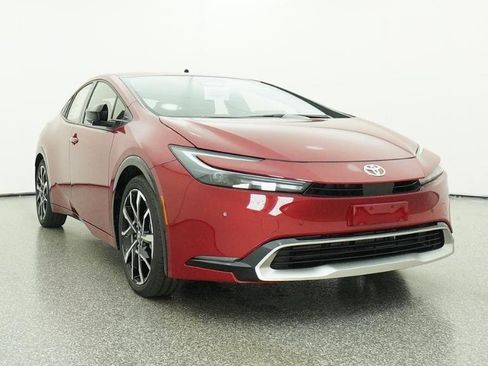 New 2026 Toyota Prius Plug-In Hybrid FWD image 12