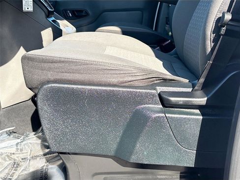 Used 2023 Ford Transit 350 XLT image 20