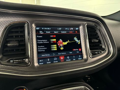 Used 2019 Dodge Challenger SRT Hellcat Redeye image 24