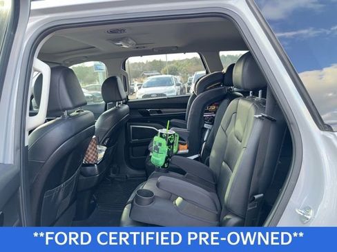 Used 2022 Kia Telluride EX w/ EX Premium Package image 7