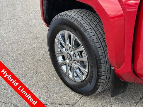 Used 2024 Toyota Tacoma Limited image 10