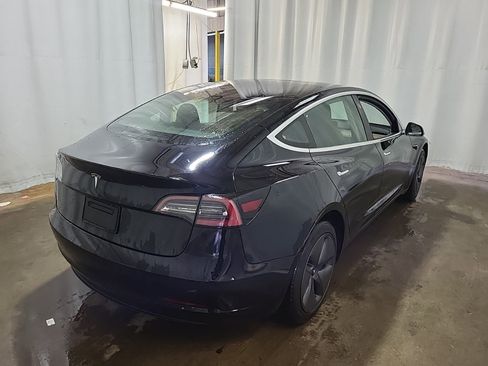 Used 2019 Tesla Model 3 Standard Range Plus RWD image 3