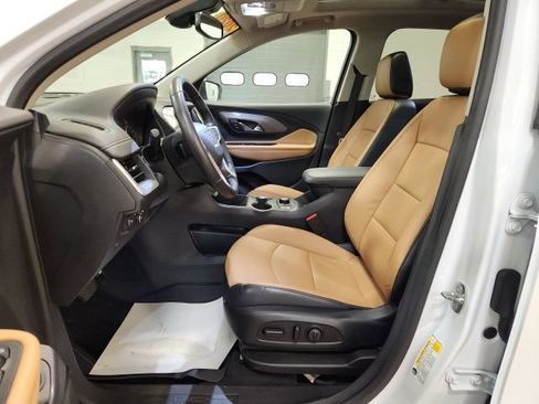 Used 2020 GMC Terrain SLT w/ Preferred Package AWD/4WD image 12