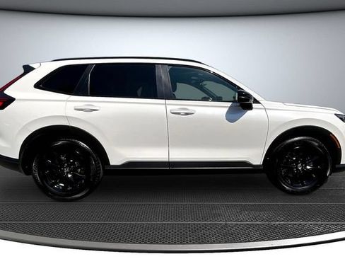Used 2026 Honda CR-V Sport-L image 4
