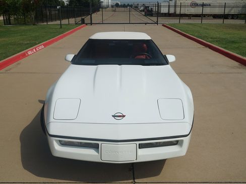 Used 1989 Chevrolet Corvette Convertible image 24