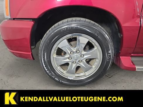 Used 2006 Cadillac Escalade AWD image 9