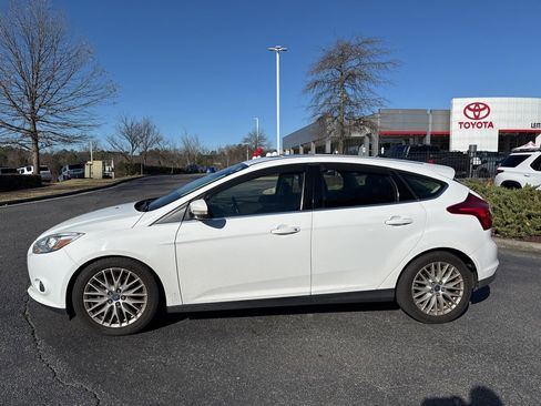 Used 2012 Ford Focus SEL image 3